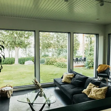 Villa In! 